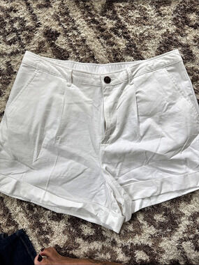 a new day High Waist Shorts in White Size XL Brand New